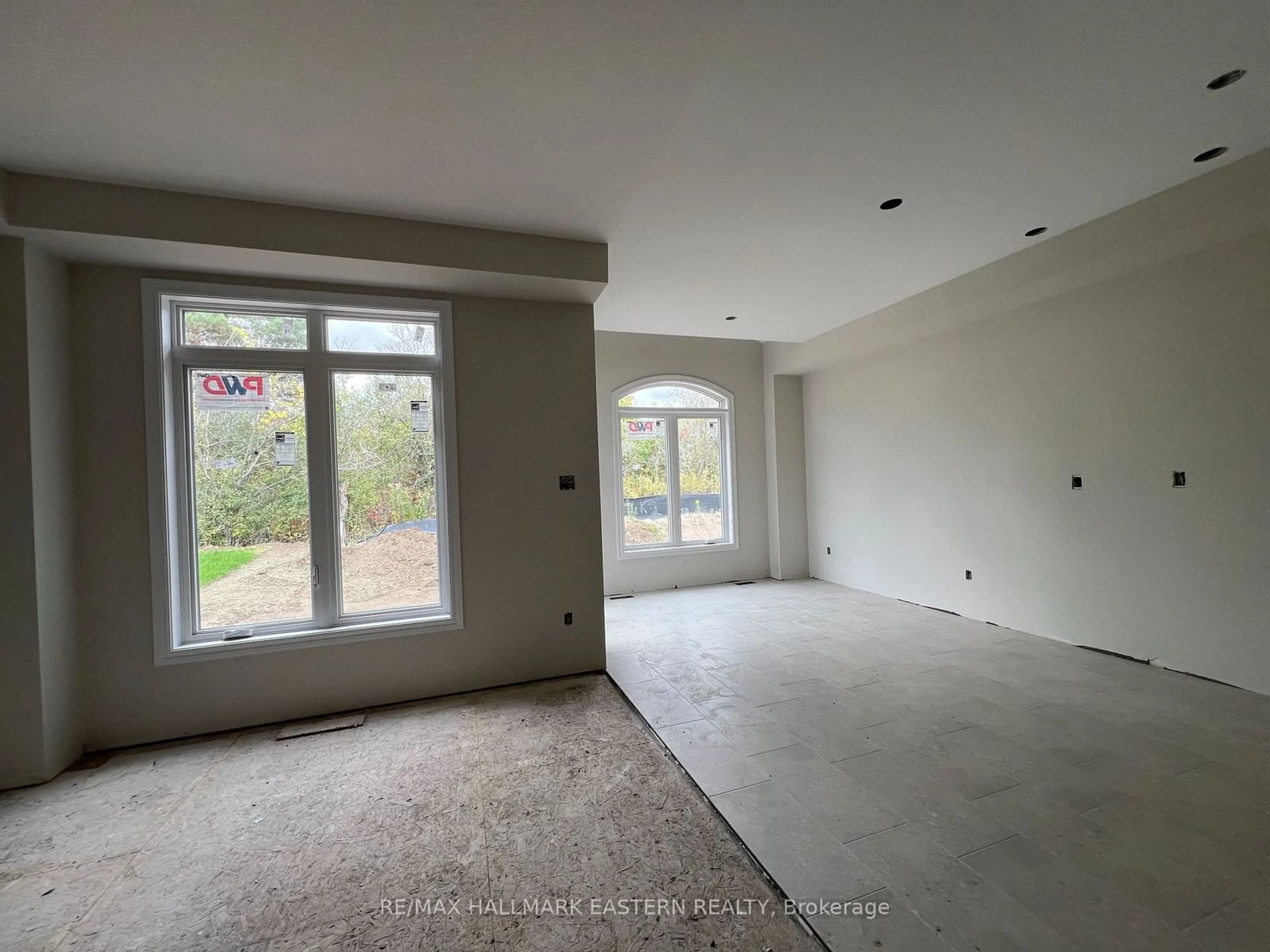 A pic of a room, cement floor for 28 Coldbrook Dr, Cavan Monaghan Ontario L0A 1G0