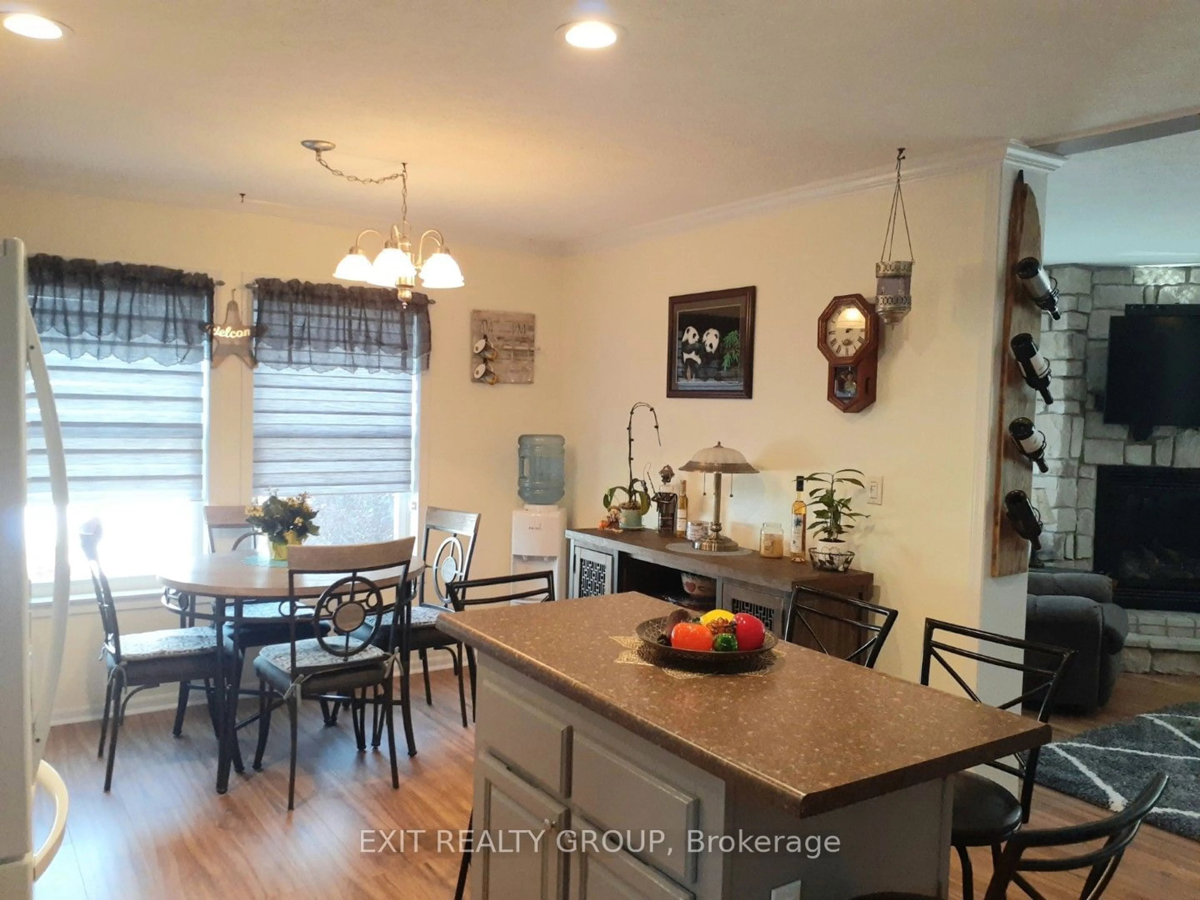 Dining room, wood floors, cottage for #7-152 CONCESSION RD 11 W, Trent Hills Ontario K0L 1Y0