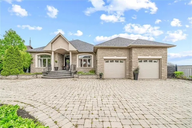 Additional property image - 94 SEABREEZE Cres