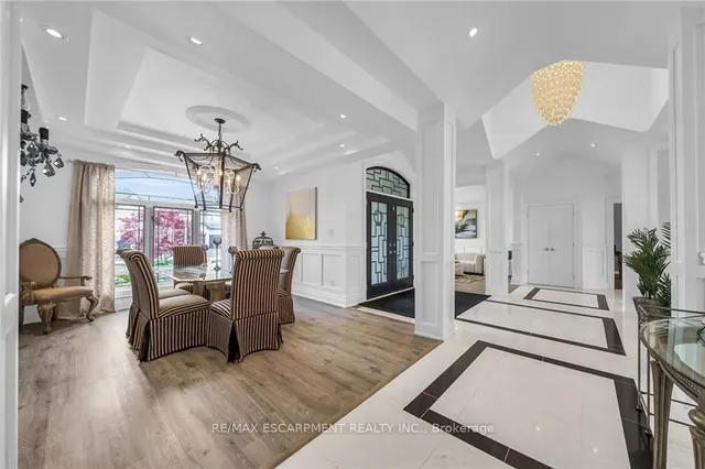 Additional property image - 94 SEABREEZE Cres