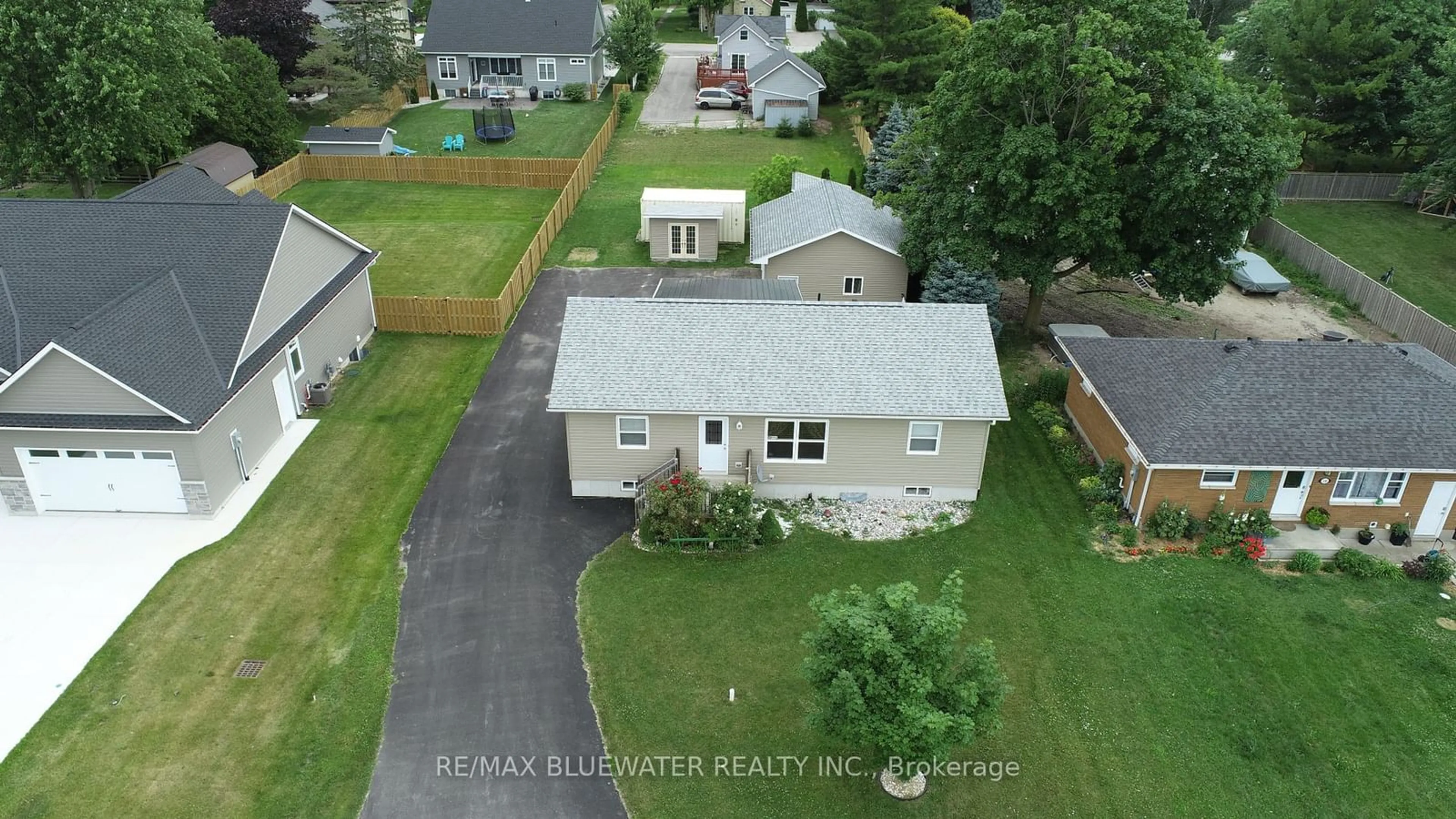 Frontside or backside of a home, the street view for 17 John St, Bluewater Ontario N0M 2T0