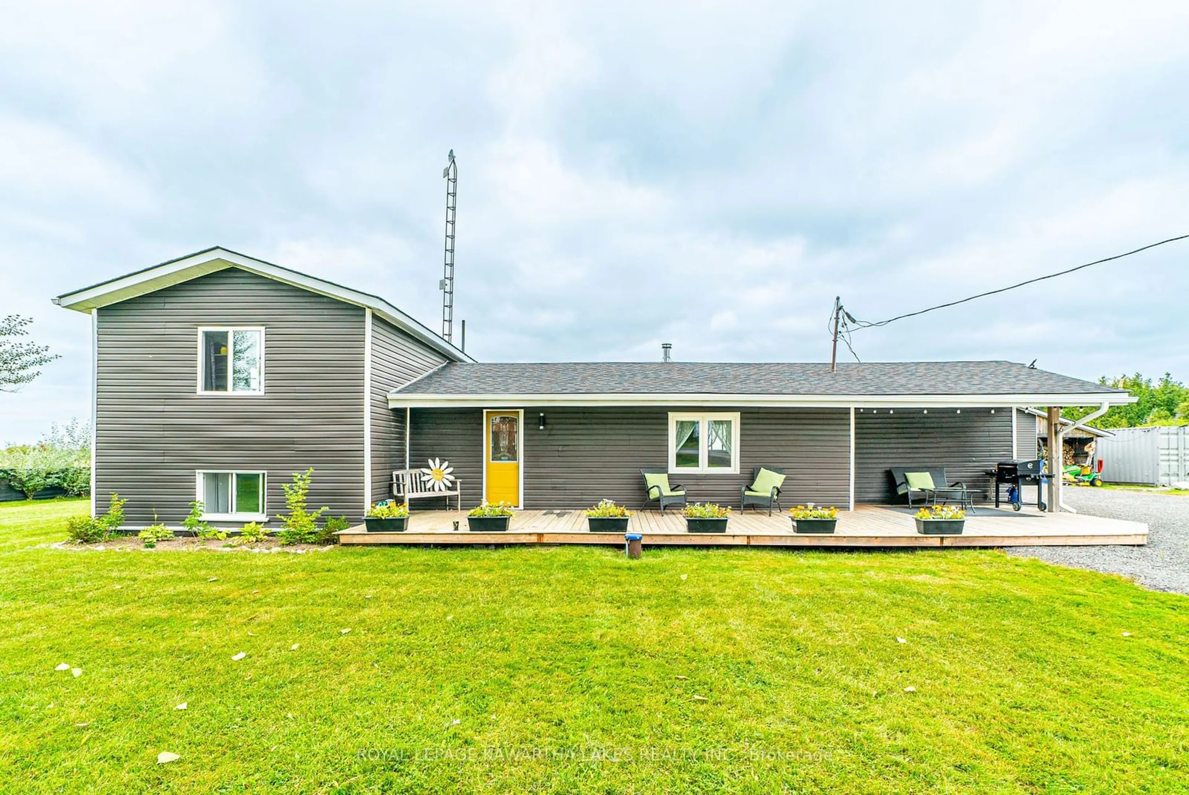 Frontside or backside of a home for 3941 Hwy 35, Kawartha Lakes Ontario K0M 1G0