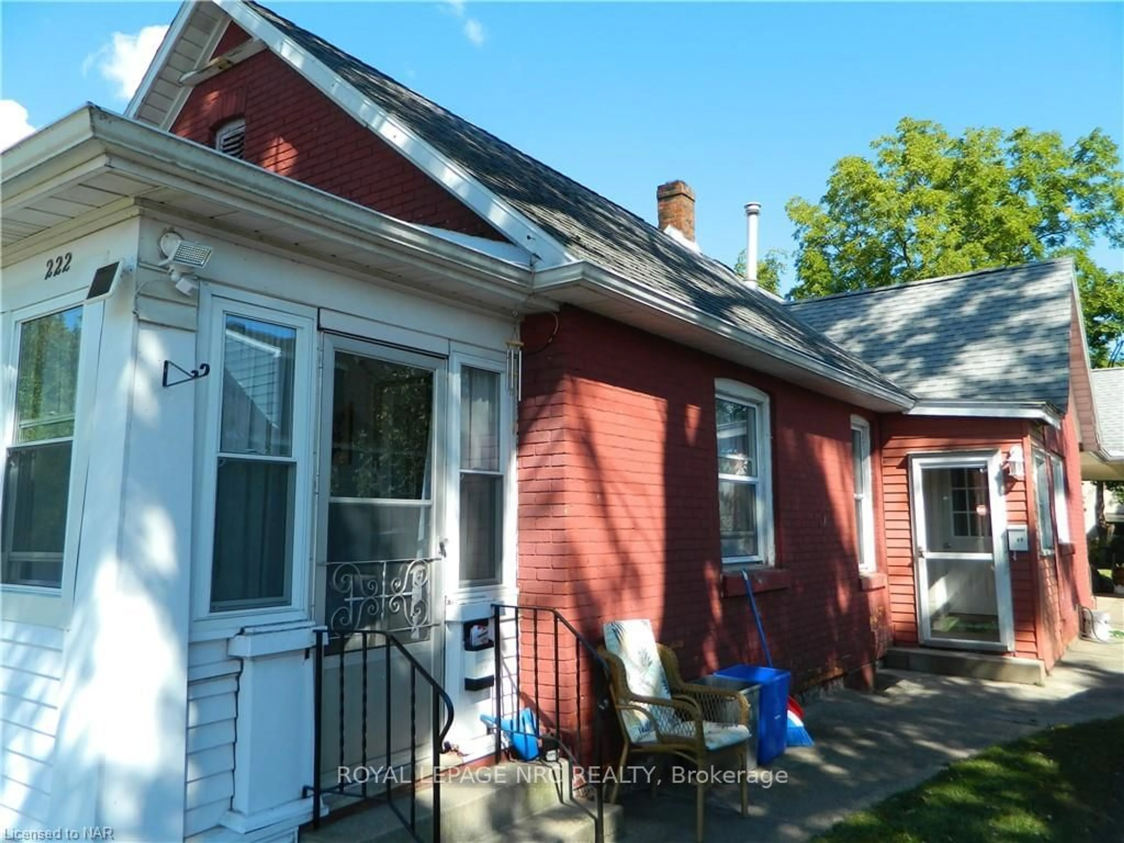 Frontside or backside of a home, cottage for 222 COURTWRIGHT St, Fort Erie Ontario L2A 2R8