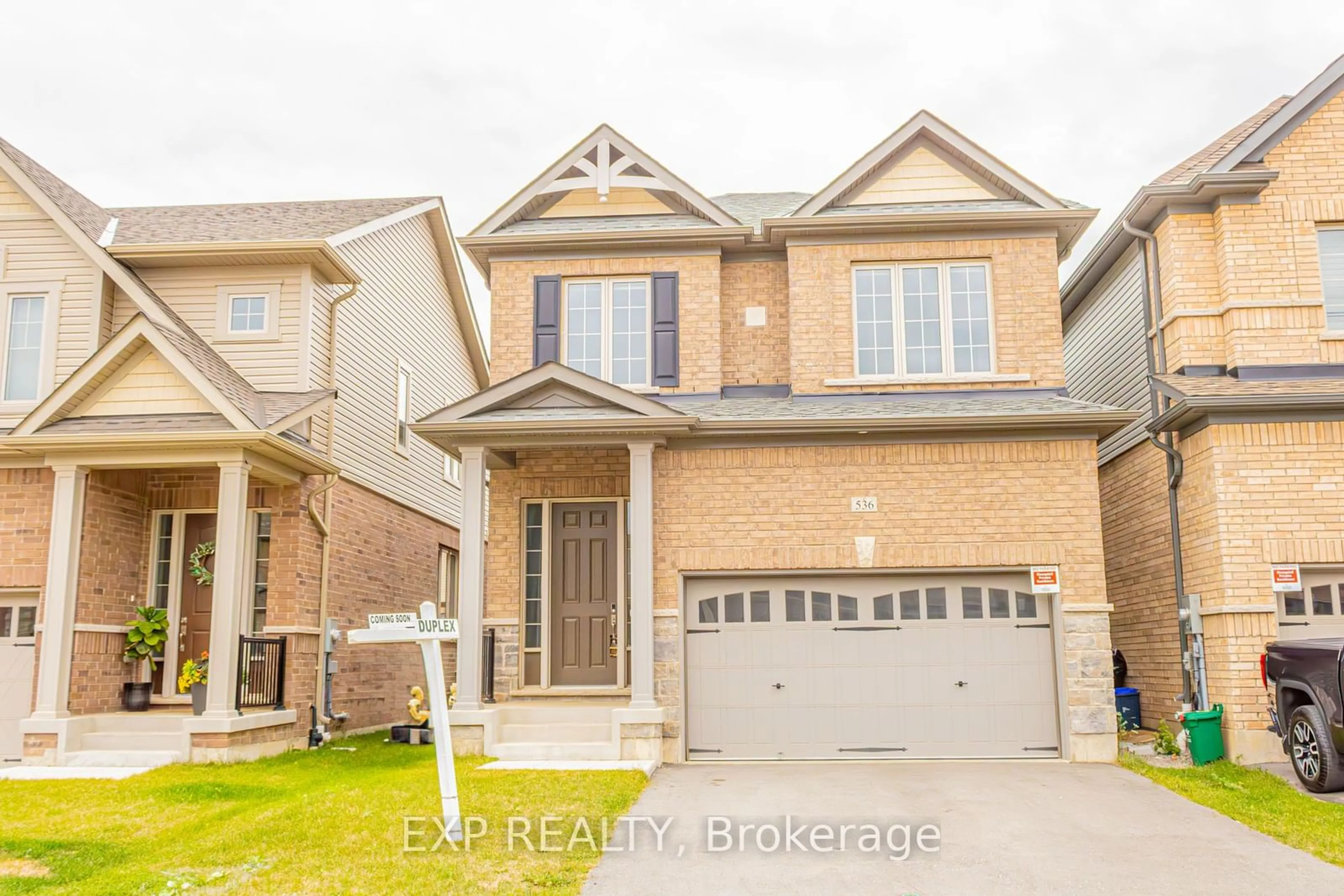 Frontside or backside of a home for 536 Beckview Cres, Kitchener Ontario N2R 0R3