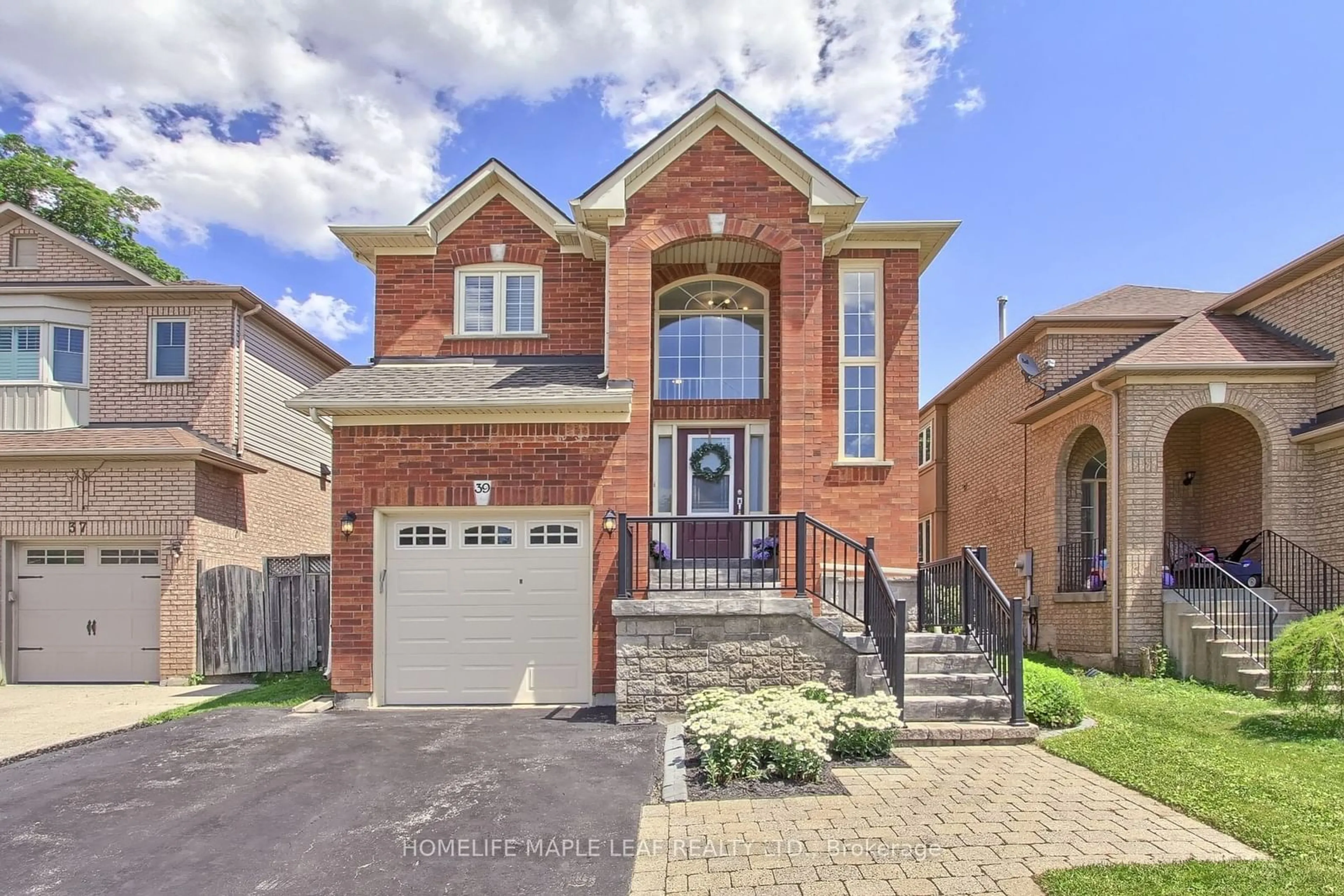 Home with brick exterior material for 39 Segwun Rd, Hamilton Ontario L8B 0K2