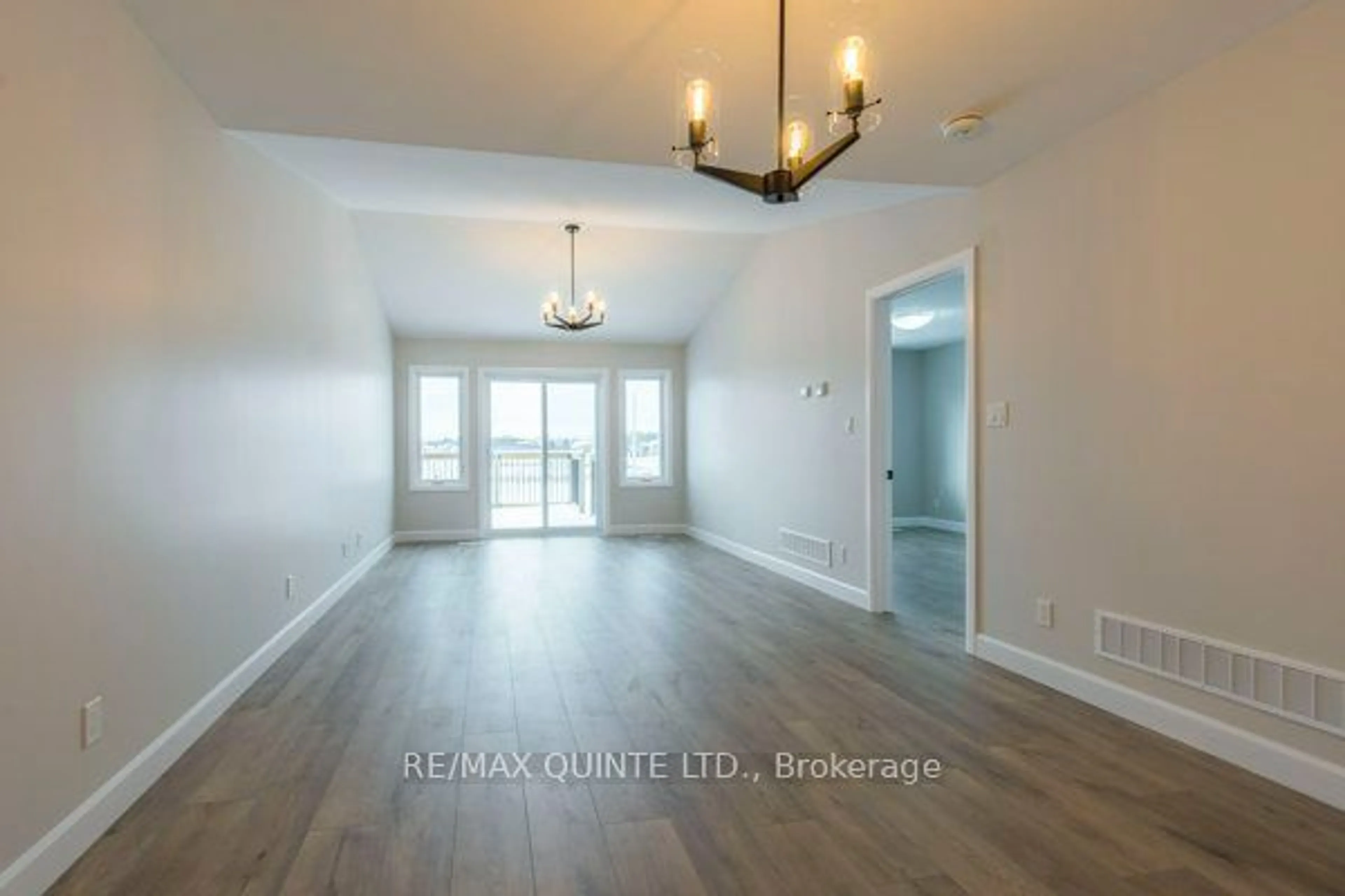 A pic of a room, wood floors for 59 Sandhu Cres, Belleville Ontario K8P 0G7