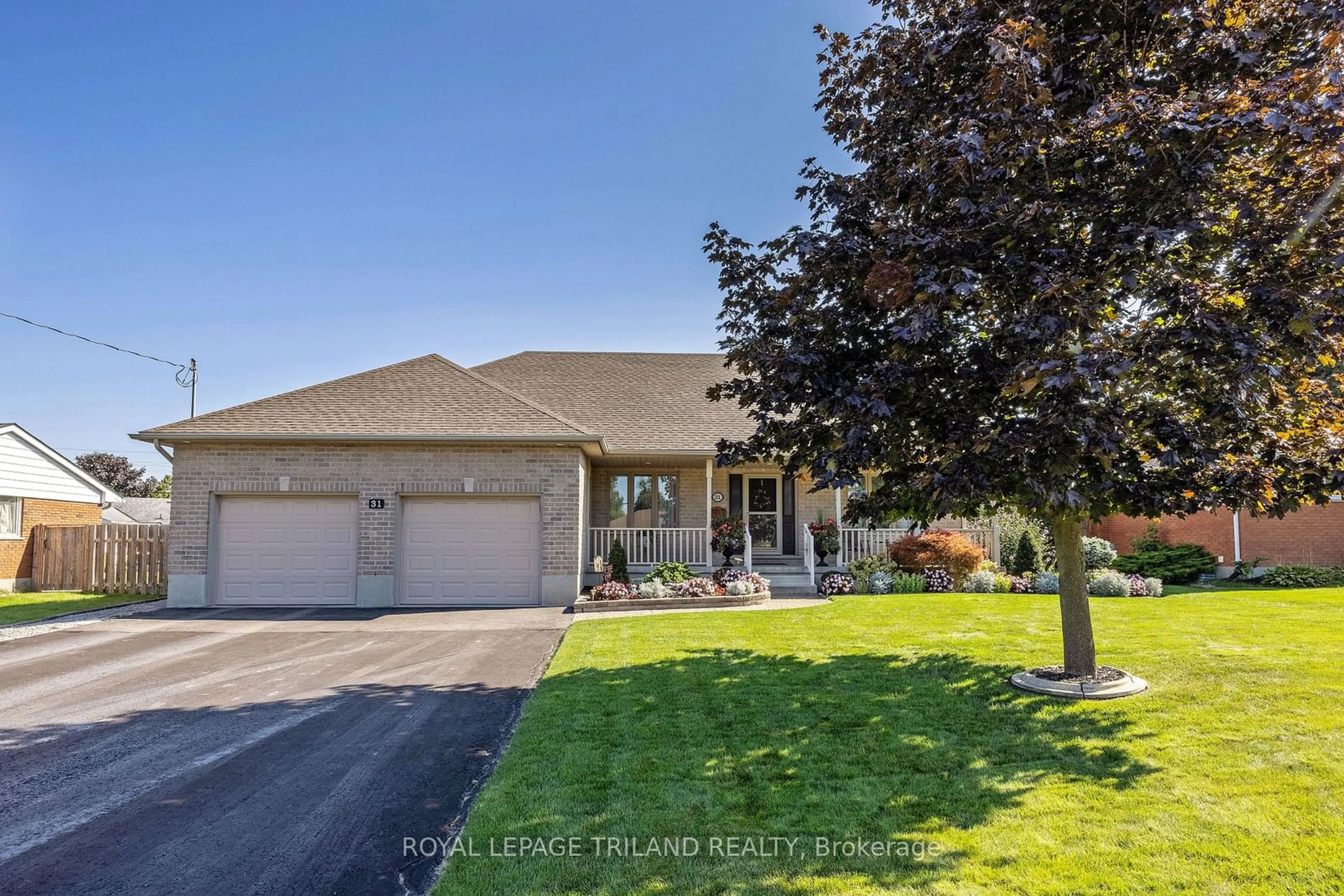 Frontside or backside of a home for 31 Vineden Dr, St. Thomas Ontario N5P 2M7