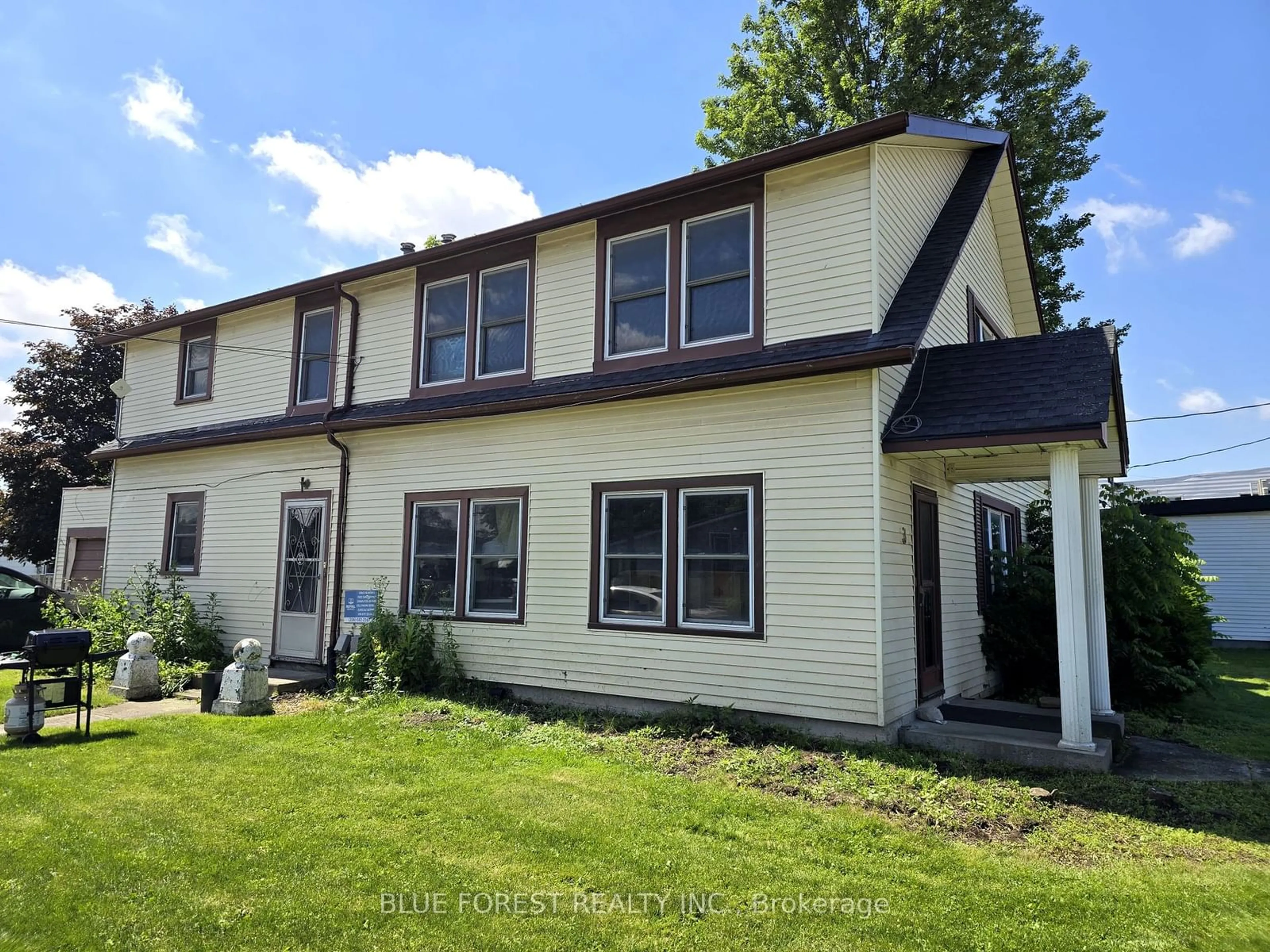 Frontside or backside of a home for 35865 Talbot Line, Southwold Ontario N0L 2E0