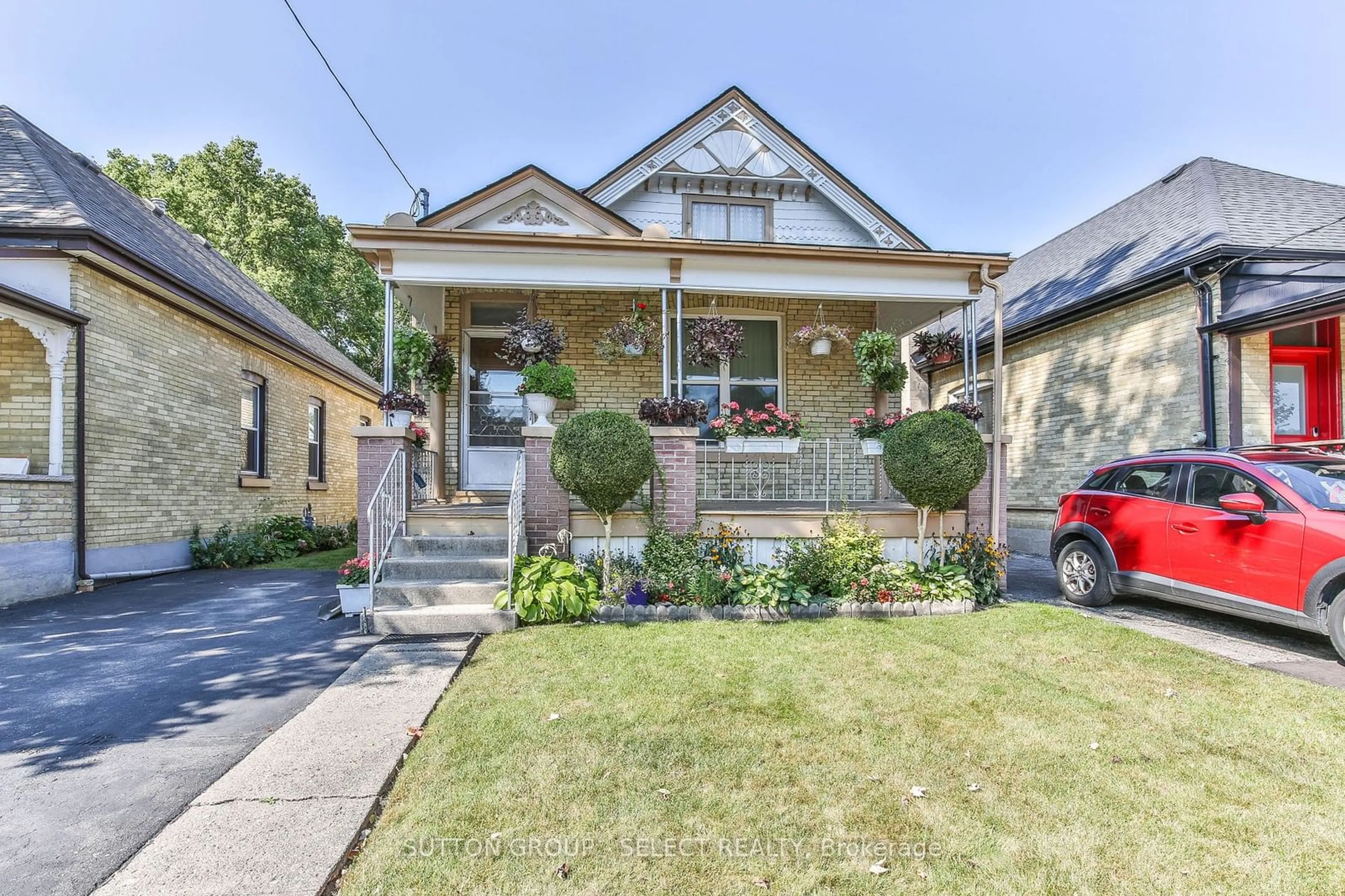 Frontside or backside of a home for 123 Inkerman St, London Ontario N6Z 1X5