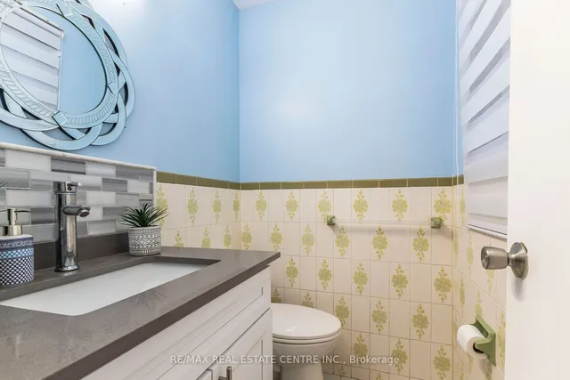 Additional property image - 404 Queenston Rd