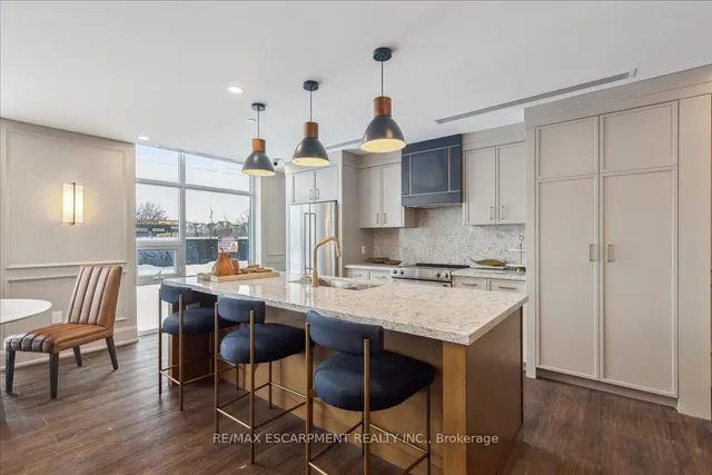 Additional property image - 450 Dundas St Unit 1001