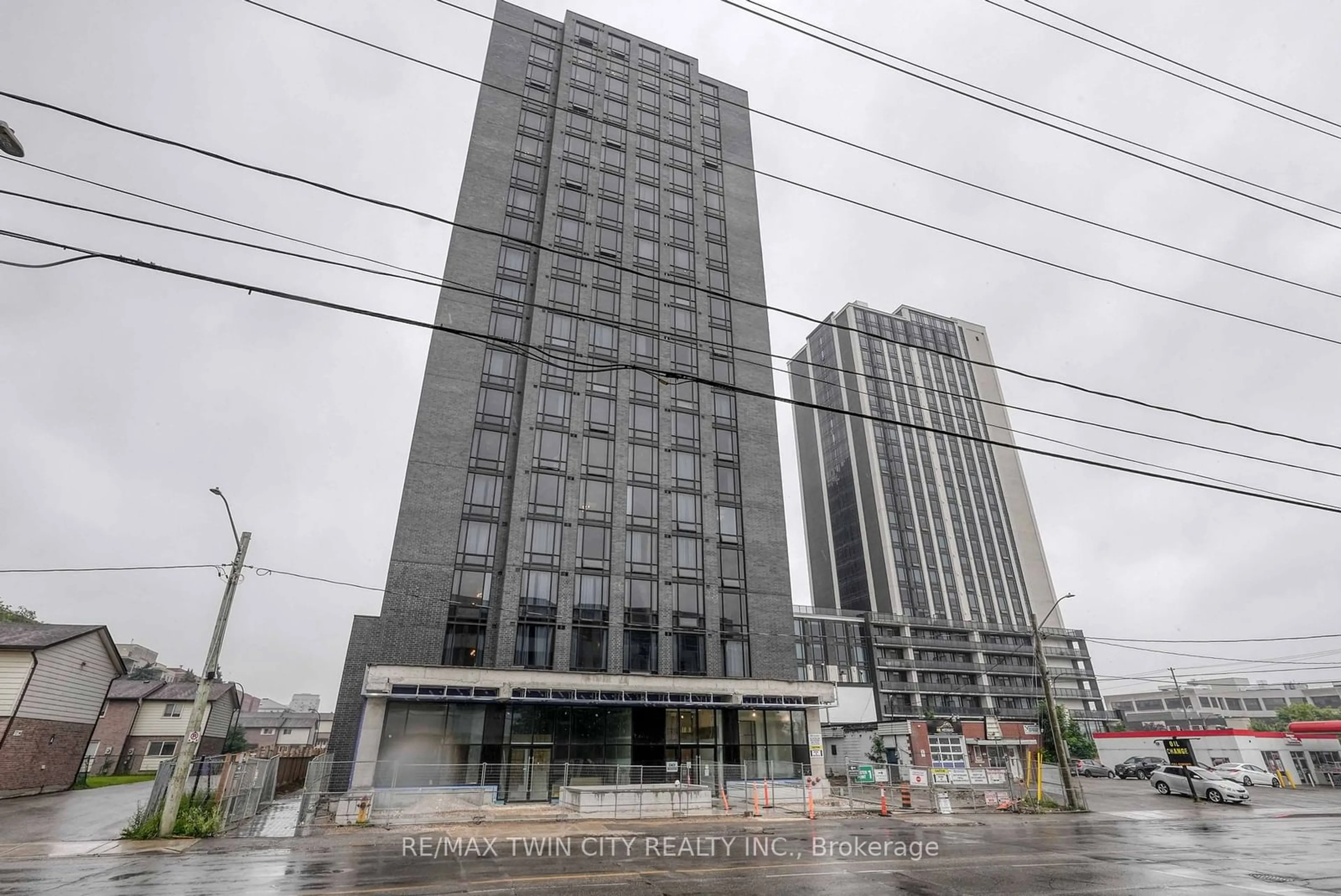 A pic from exterior of the house or condo, the front or back of building for 145 Columbia St #810, Waterloo Ontario N2L 3L2