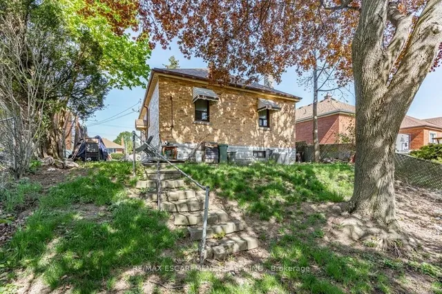 Additional property image - 397 East 28th St