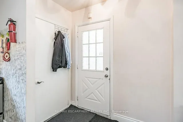 Additional property image - 397 East 28th St
