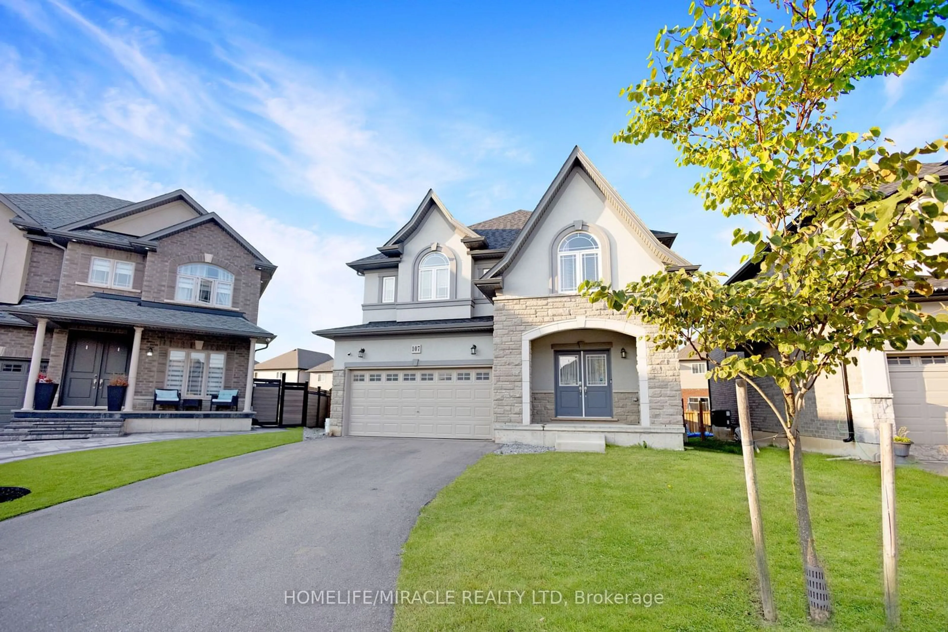 Frontside or backside of a home for 107 Dolomiti Crt, Hamilton Ontario L0R 1P0