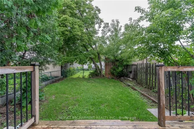 Additional property image - 15 Agnes St
