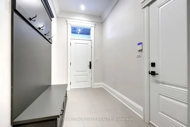 Additional property image - 290 Southcote Rd