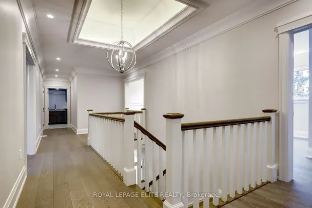 Additional property image - 290 Southcote Rd