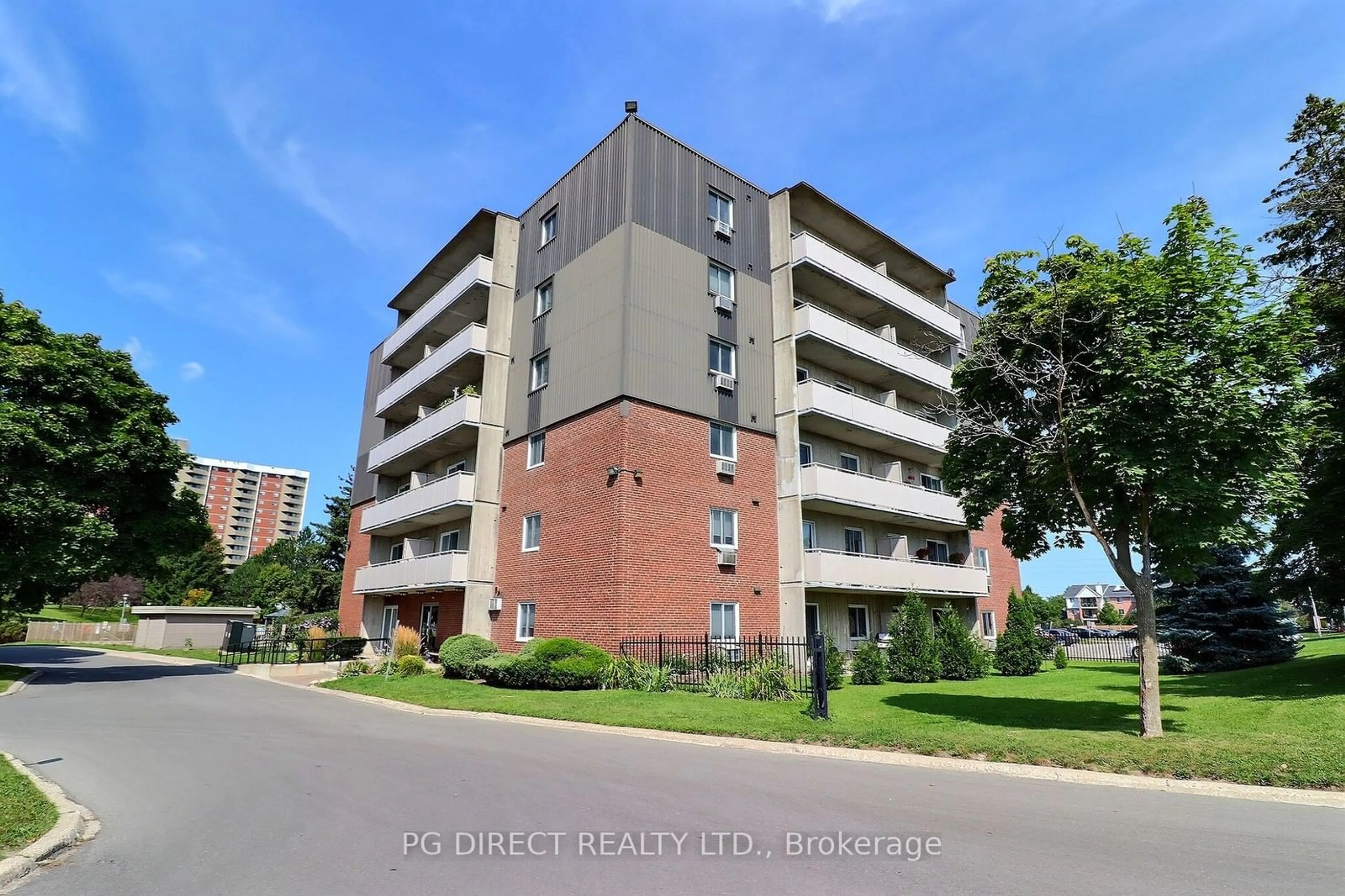 A pic from exterior of the house or condo for 1104 Jalna Blvd #404, London Ontario N6E 2R9