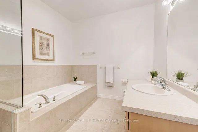 Additional property image - 35 Landscapes Tr