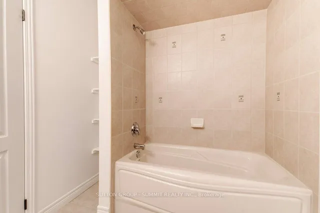 Additional property image - 35 Landscapes Tr