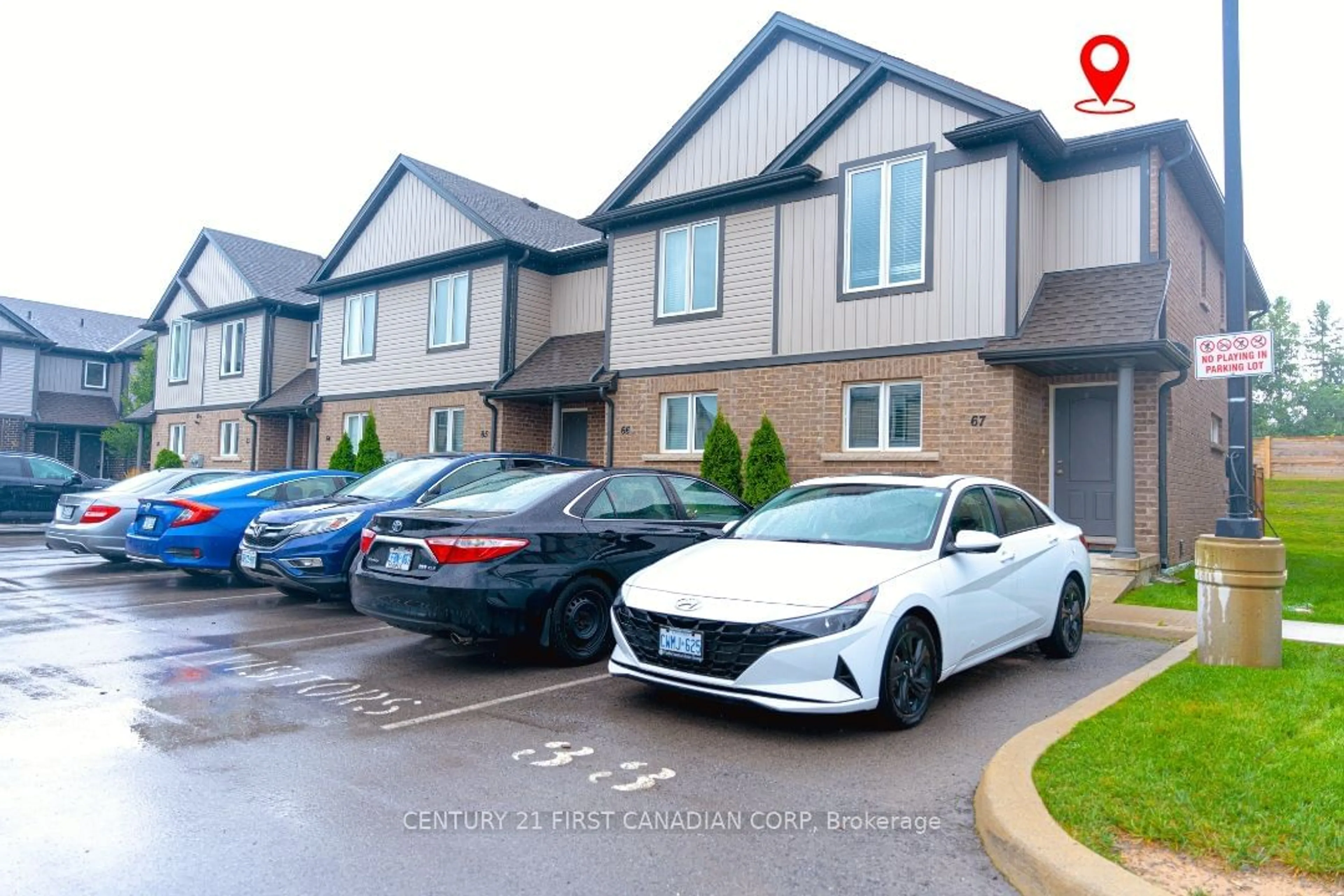 A pic from exterior of the house or condo, the street view for 7768 Ascot Circ #67, Niagara Falls Ontario L2H 3P9