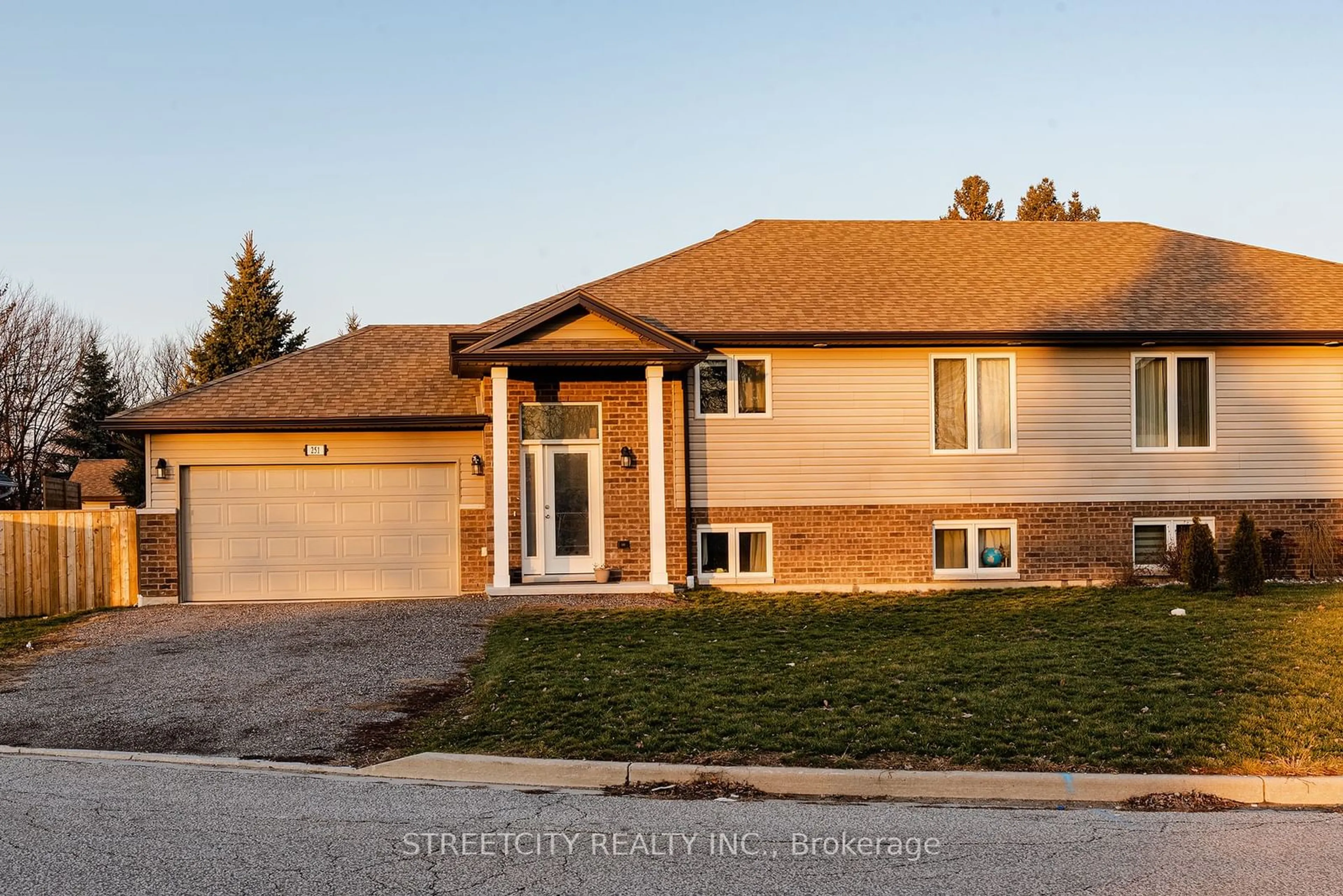 Frontside or backside of a home, the street view for 251 Jewel St, LaSalle Ontario N9J 3X4