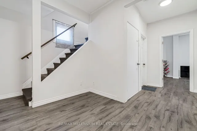 Additional property image - 285 BORDEN Ave