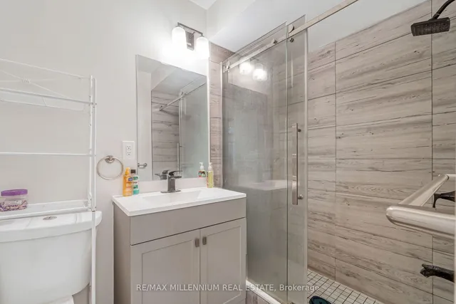 Additional property image - 285 BORDEN Ave