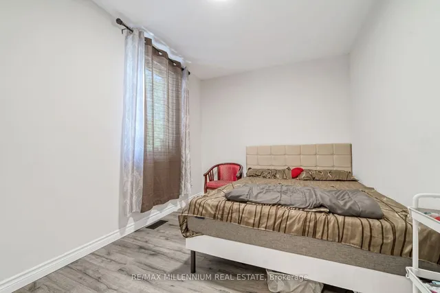 Additional property image - 285 BORDEN Ave