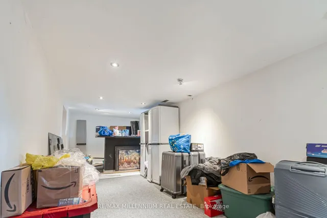 Additional property image - 285 BORDEN Ave