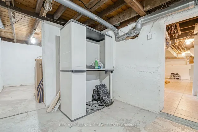 Additional property image - 285 BORDEN Ave