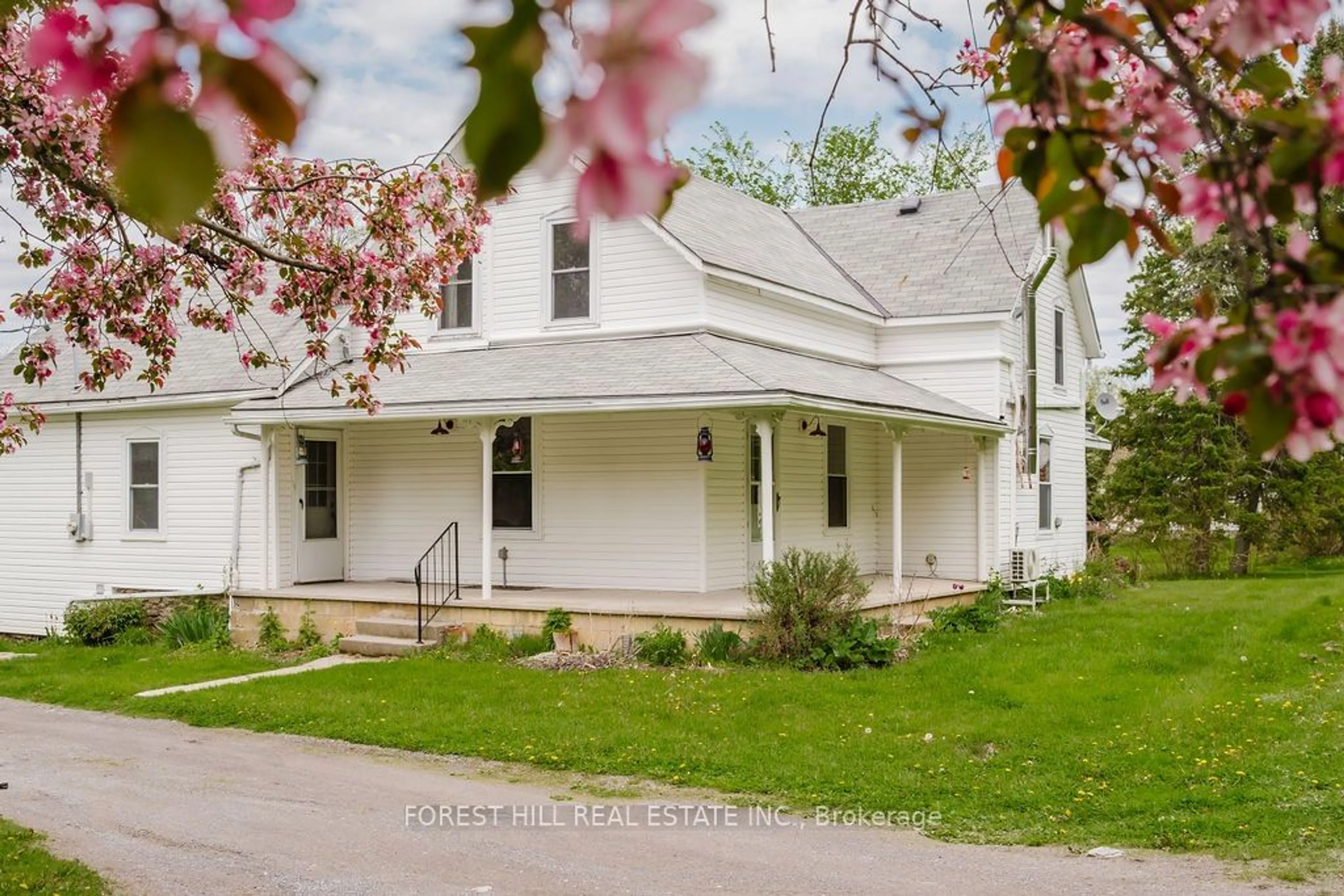 Frontside or backside of a home for 30B Union Rd, Prince Edward County Ontario K8N 4Z7