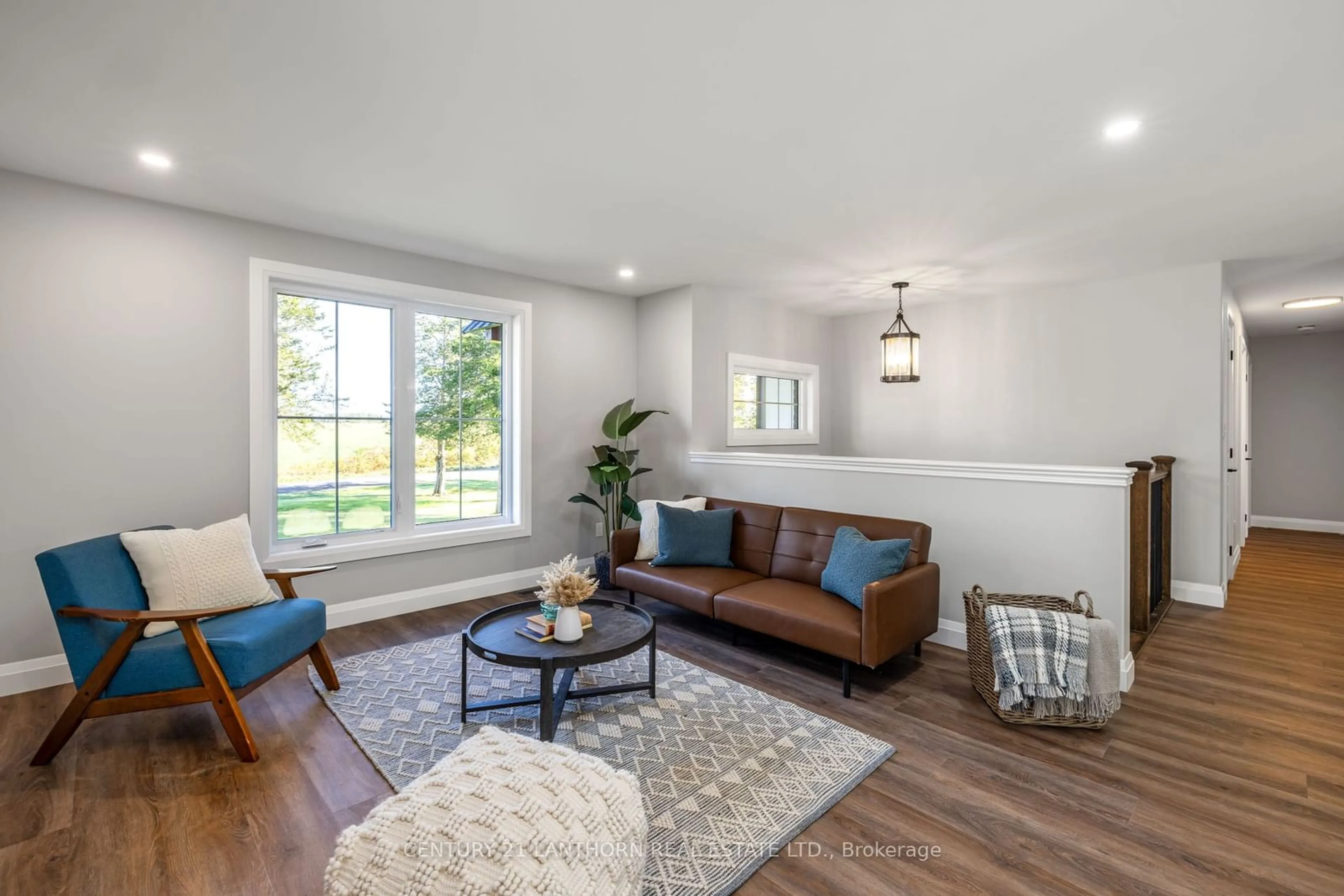 Living room, wood floors for 971 Powerline Rd, Quinte West Ontario K8V 5P7