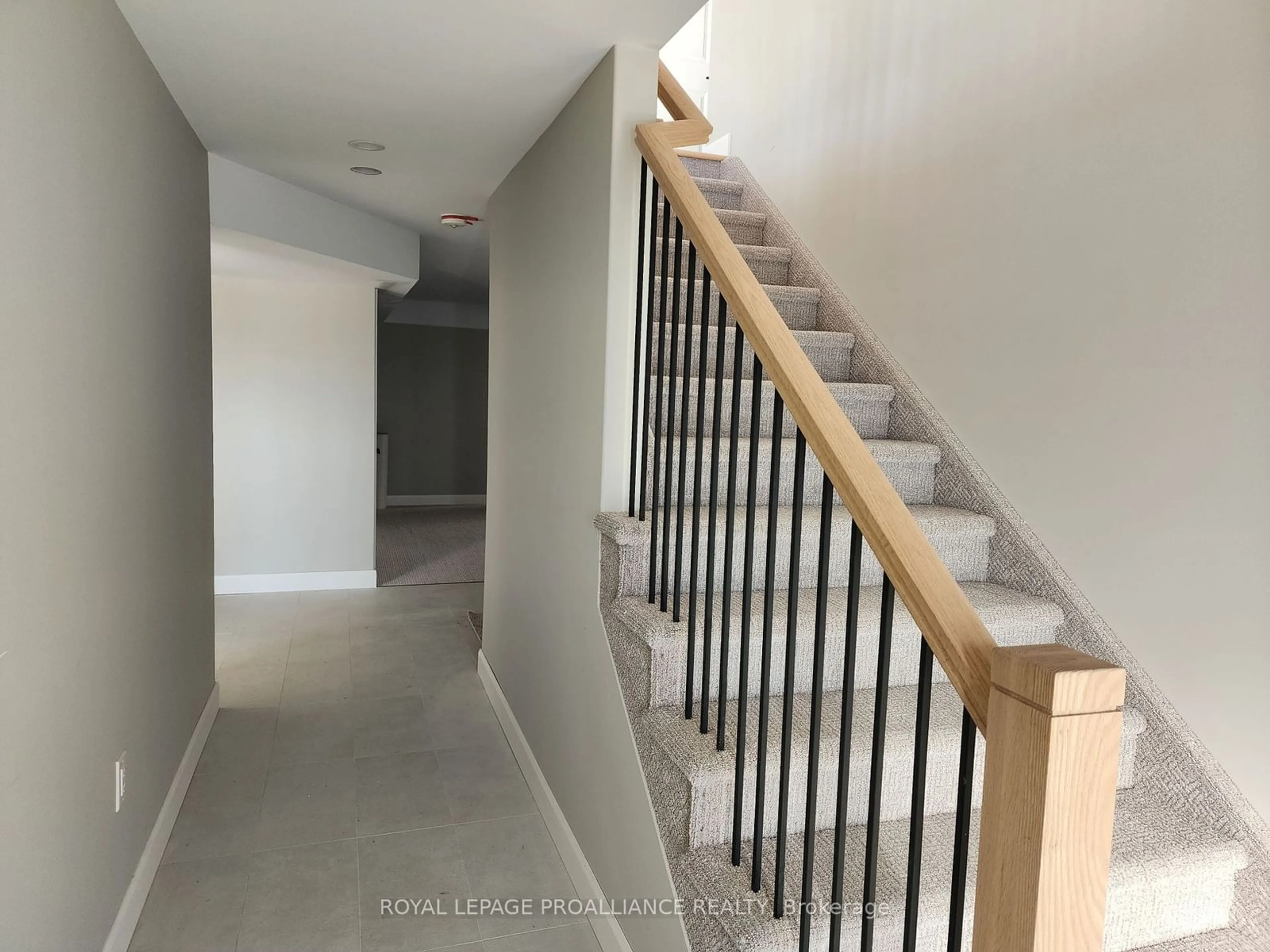 Stairs for 40 Rosewood Dr, Quinte West Ontario K0K 2C0