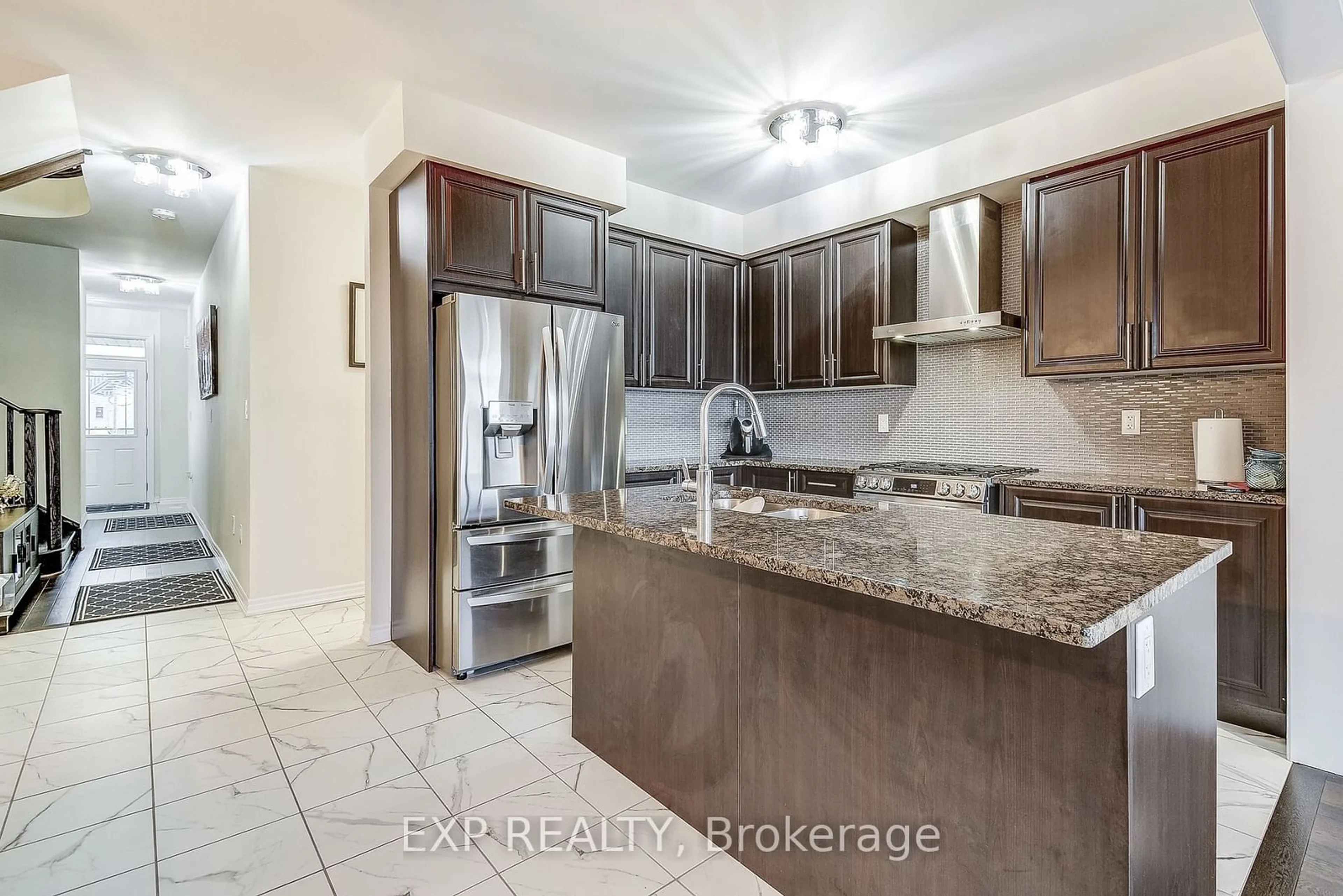 Standard kitchen, ceramic/tile floor for 115 Vanilla Tr, Thorold Ontario L2E 6S4