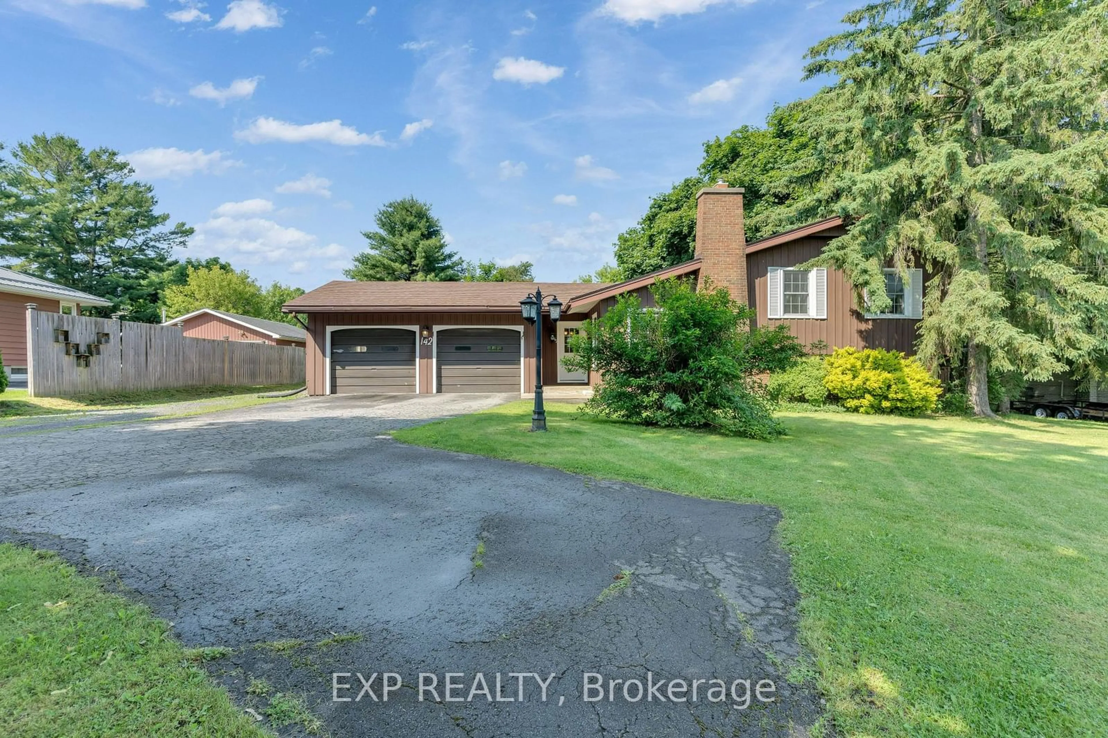 Frontside or backside of a home, the street view for 142 County 8 Rd, Greater Napanee Ontario K7R 3C8