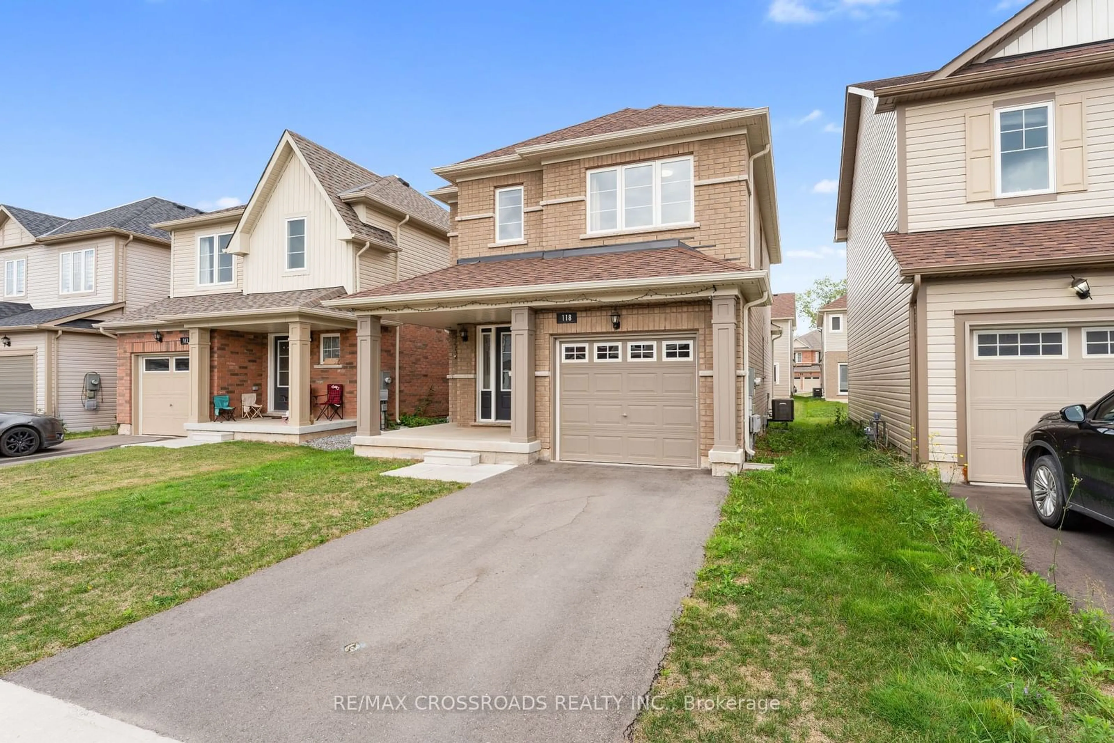 Frontside or backside of a home for 118 Tumblewood Pl, Welland Ontario L3B 6C5