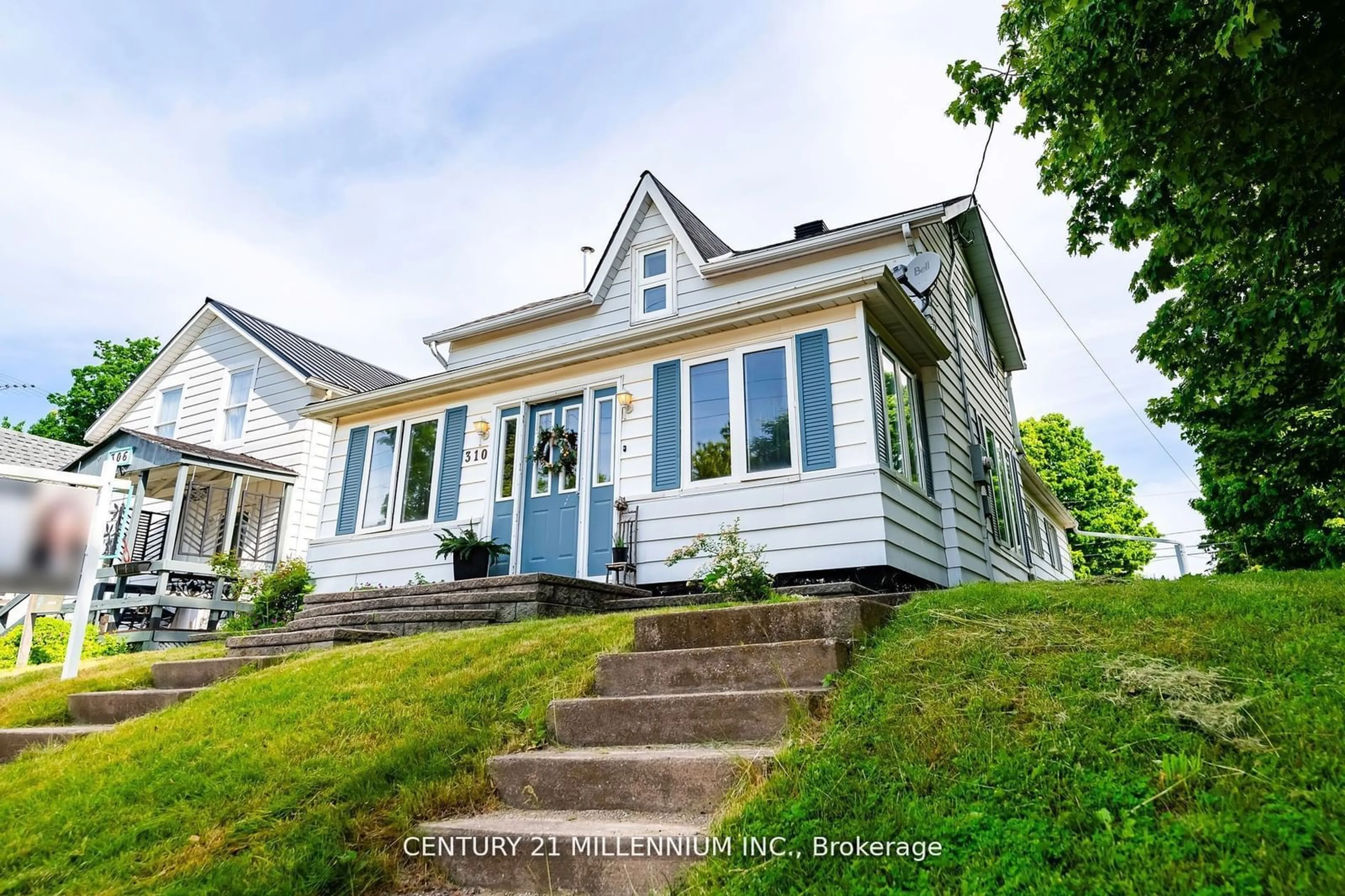 Frontside or backside of a home for 310 Andrew St, Shelburne Ontario L9V 2Y7