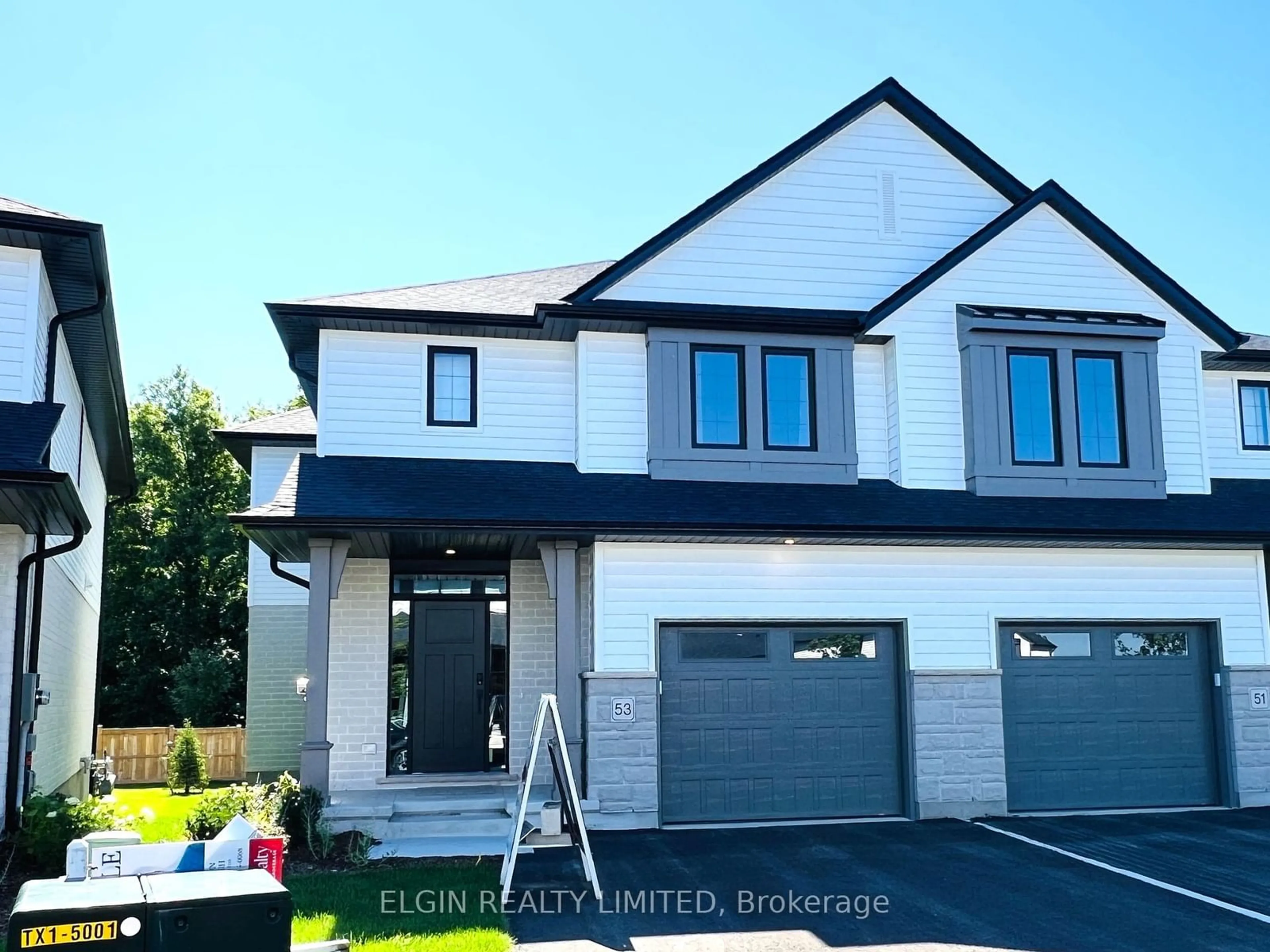 Frontside or backside of a home, mountain for 53-49 Royal Dornoch Dr, St. Thomas Ontario N5R 0P4