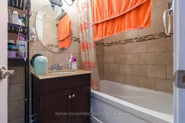 Additional property image - 24 Carrick Ave