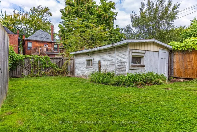 Additional property image - 24 Carrick Ave