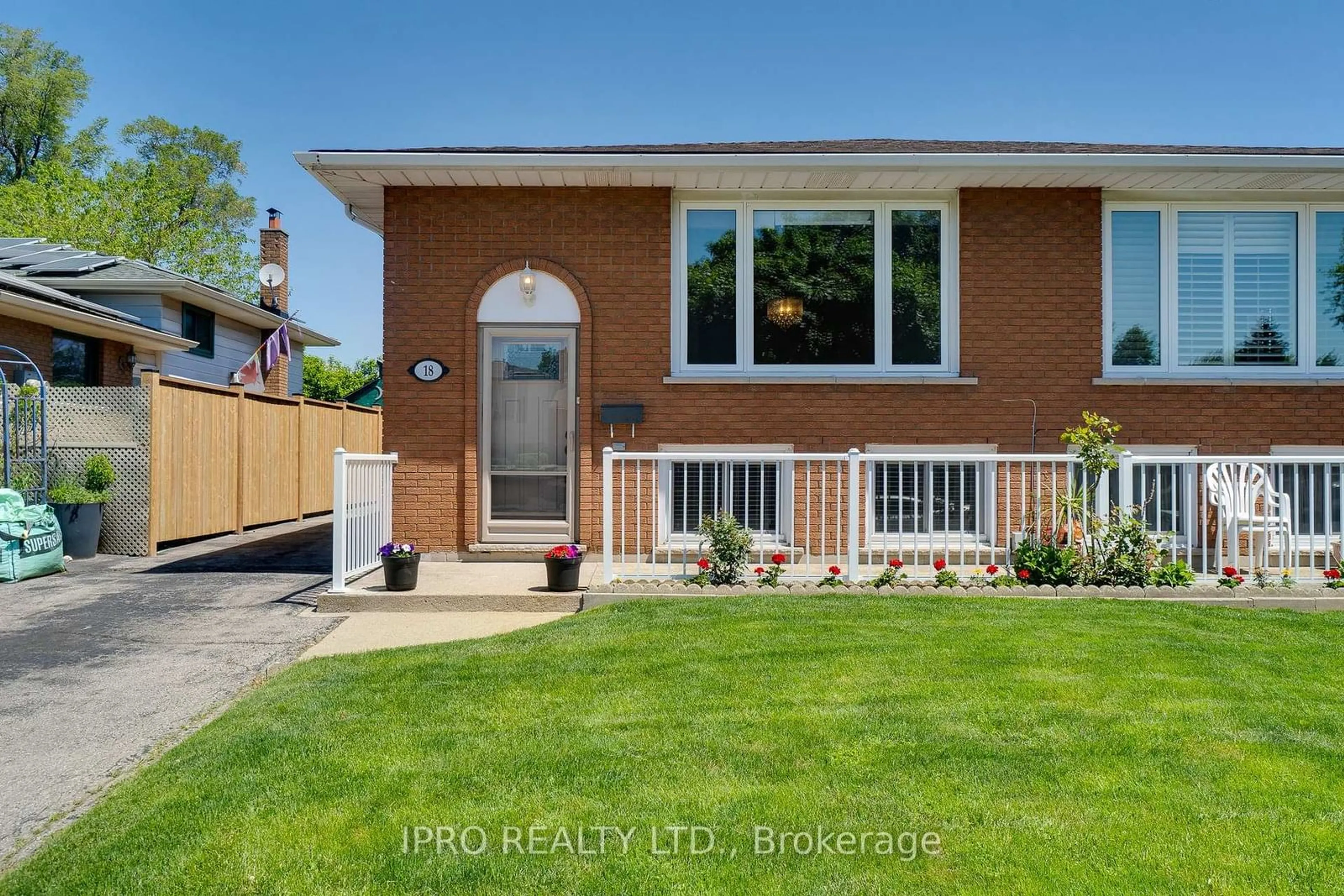 Home with brick exterior material, street for 18 Costain Crt, Hamilton Ontario L9C 5V5