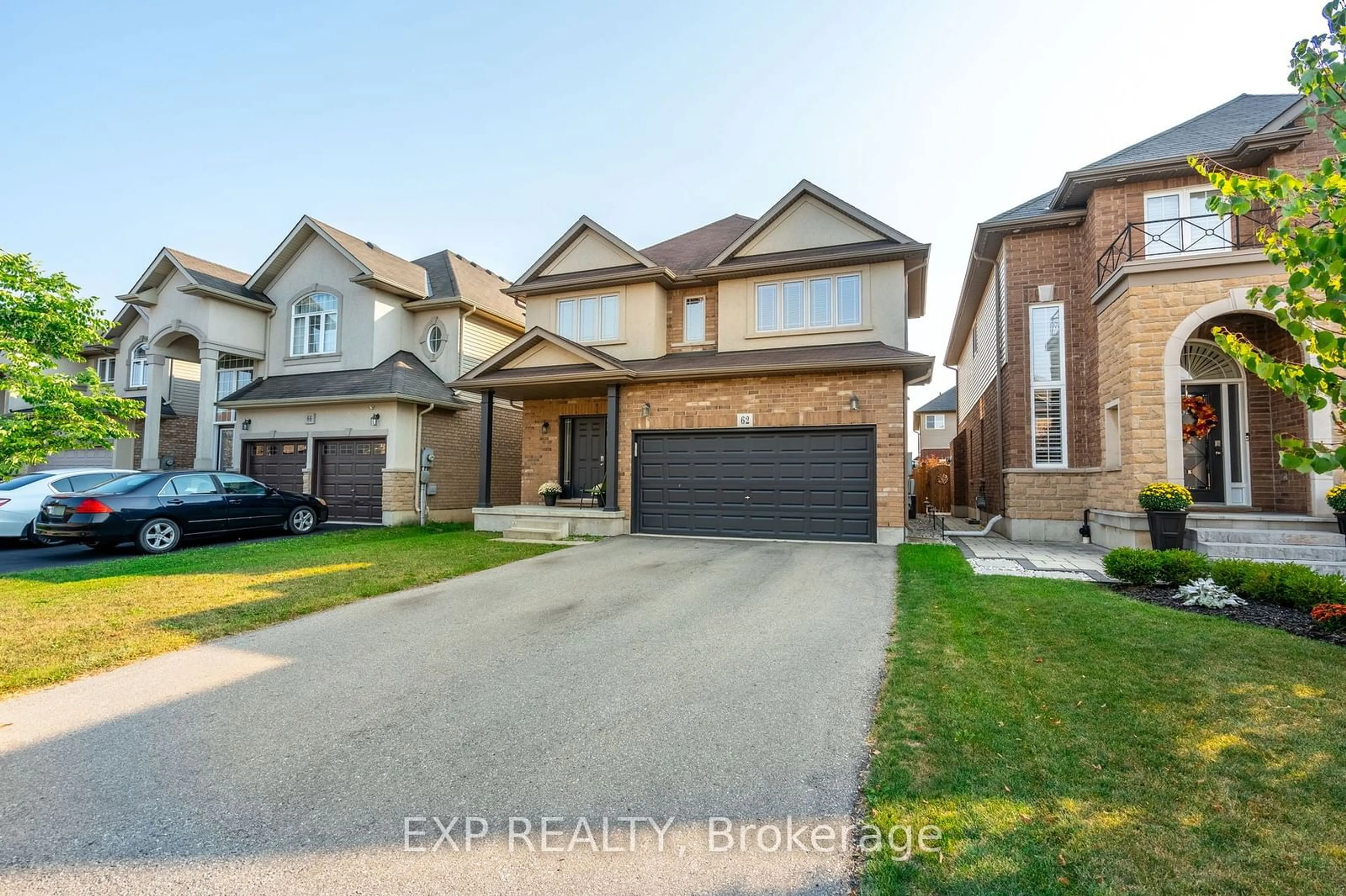 Frontside or backside of a home for 62 Boulder Cres, Hamilton Ontario L0R 1P0