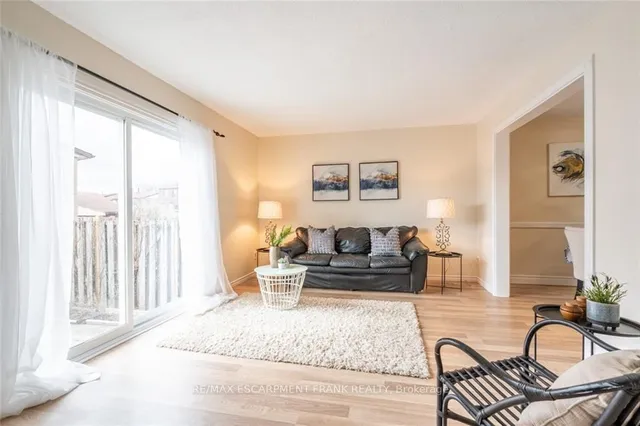 Additional property image - 1115 Paramount Dr Unit 103