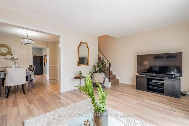 Additional property image - 1115 Paramount Dr Unit 103