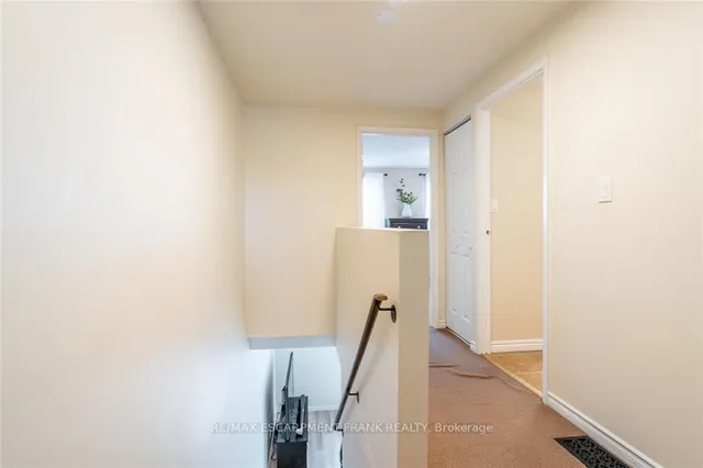 Additional property image - 1115 Paramount Dr Unit 103