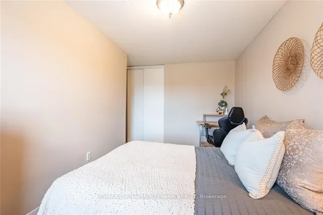 Additional property image - 1115 Paramount Dr Unit 103