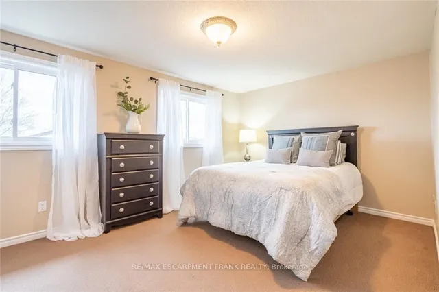 Additional property image - 1115 Paramount Dr Unit 103