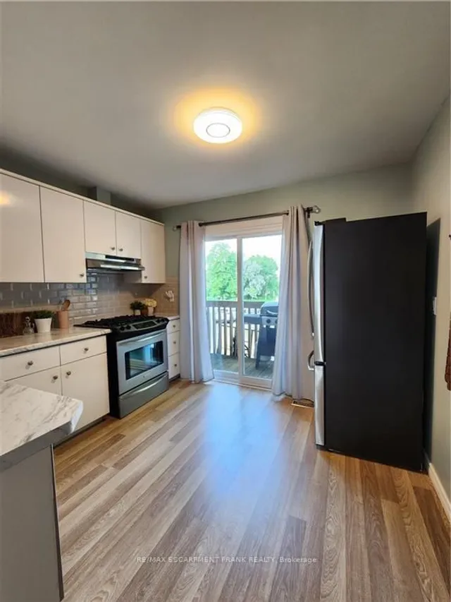 Additional property image - 1115 Paramount Dr Unit 103
